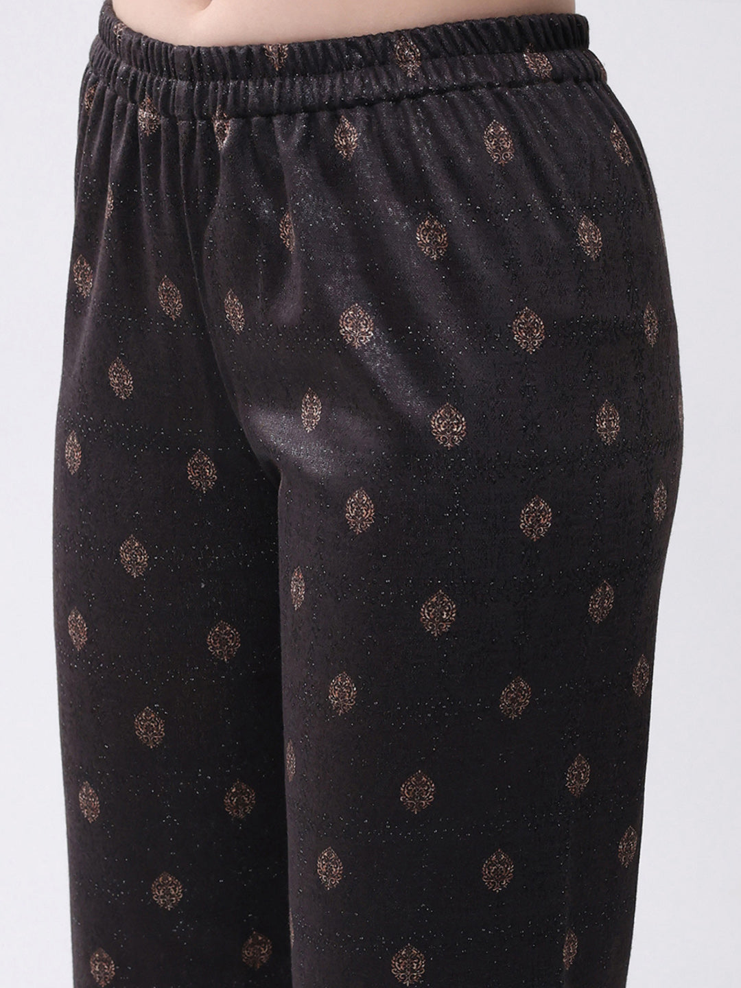 Women Brown Printed Round Neck Full Sleeve Kurti Set for Winter