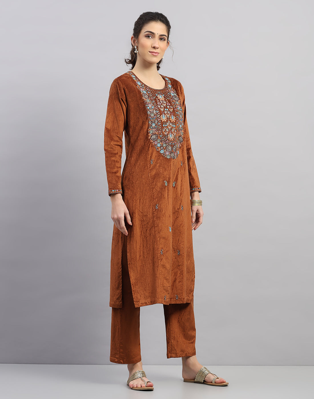 Women Rust Printed Round Neck Full Sleeve 3 Pc Kurtis Set for Winter