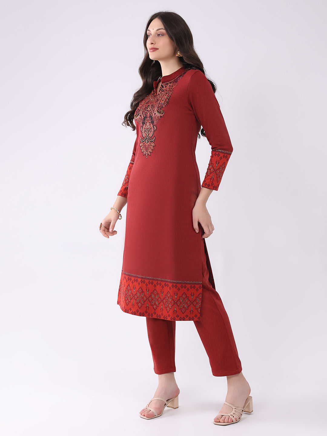 Women Red Printed Round Neck Full Sleeve Kurti Set for Winter
