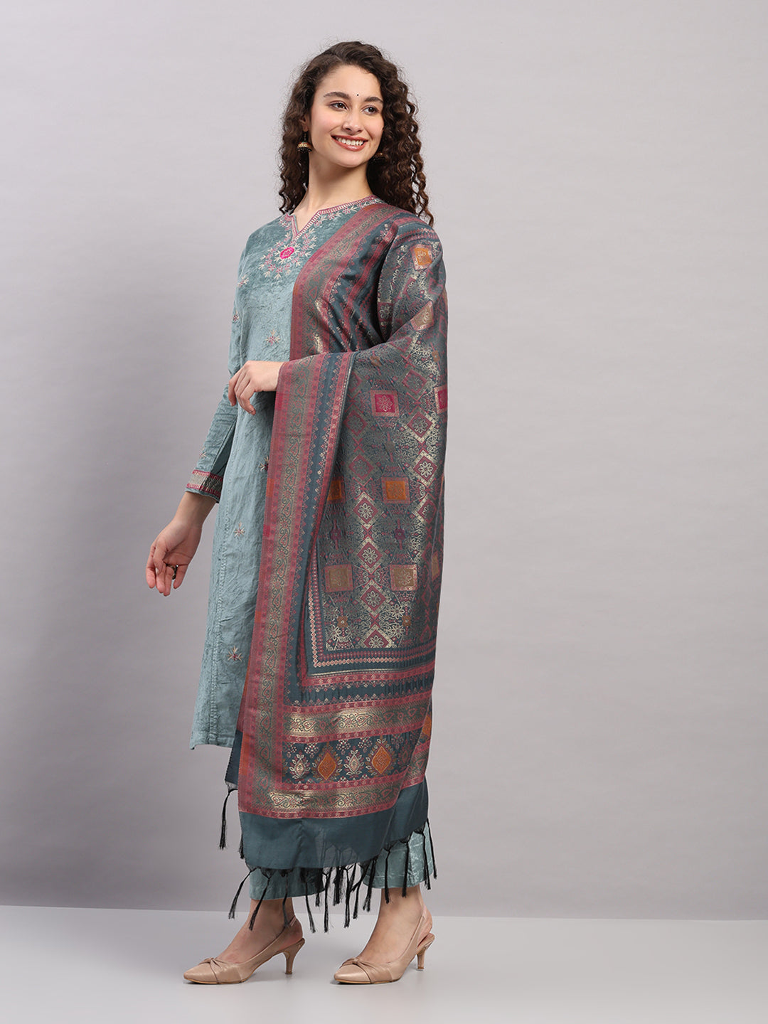 Women Blue Printed Round Neck Full Sleeve 3 Pc Kurti Set for Winter