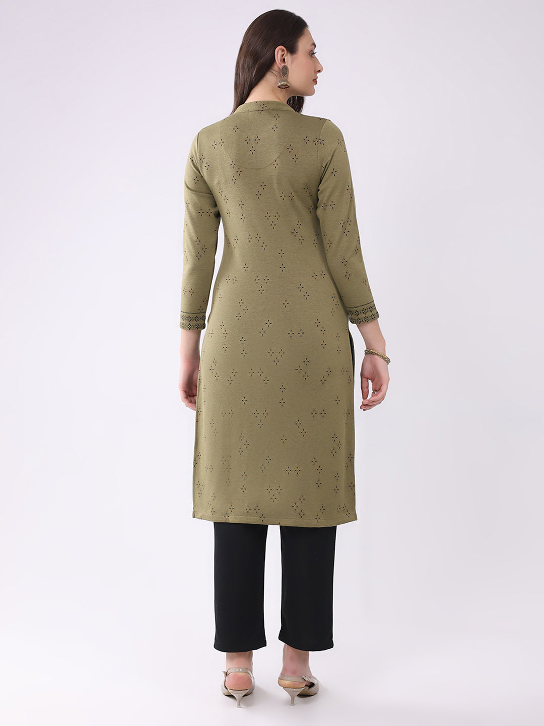 Women Green Printed Round Neck Full Sleeve Winter Kurti