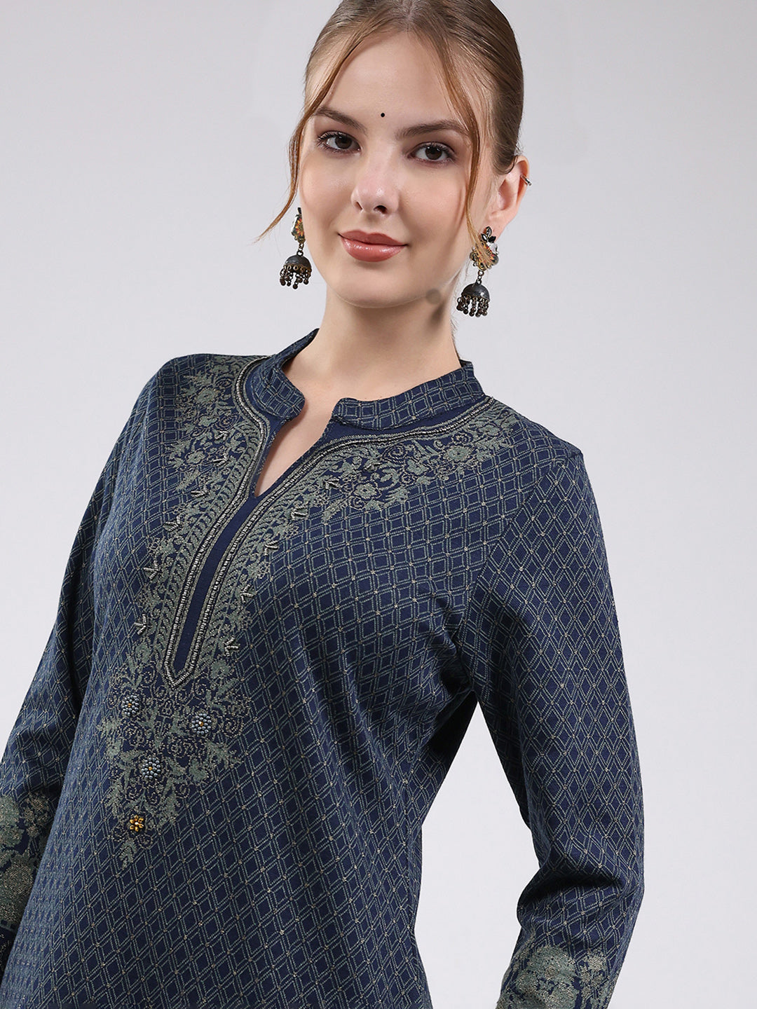 Women Navy Blue Printed Round Neck Full Sleeve Kurti Set for Winter