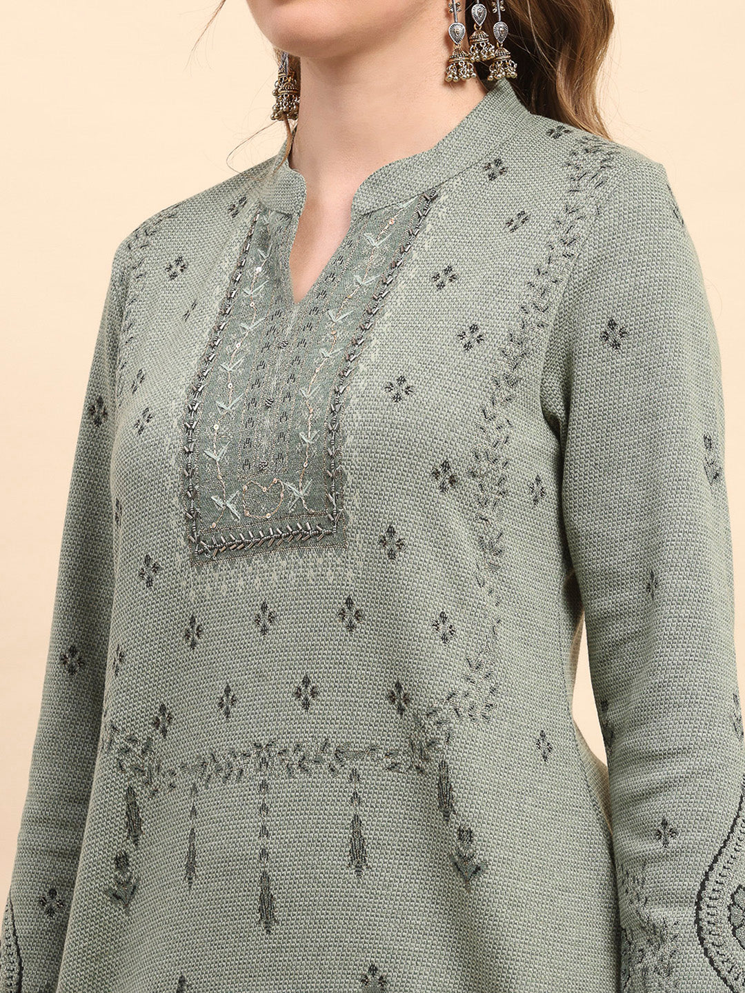 Women Green Printed Round Neck Full Sleeve Kurti Set for Winter