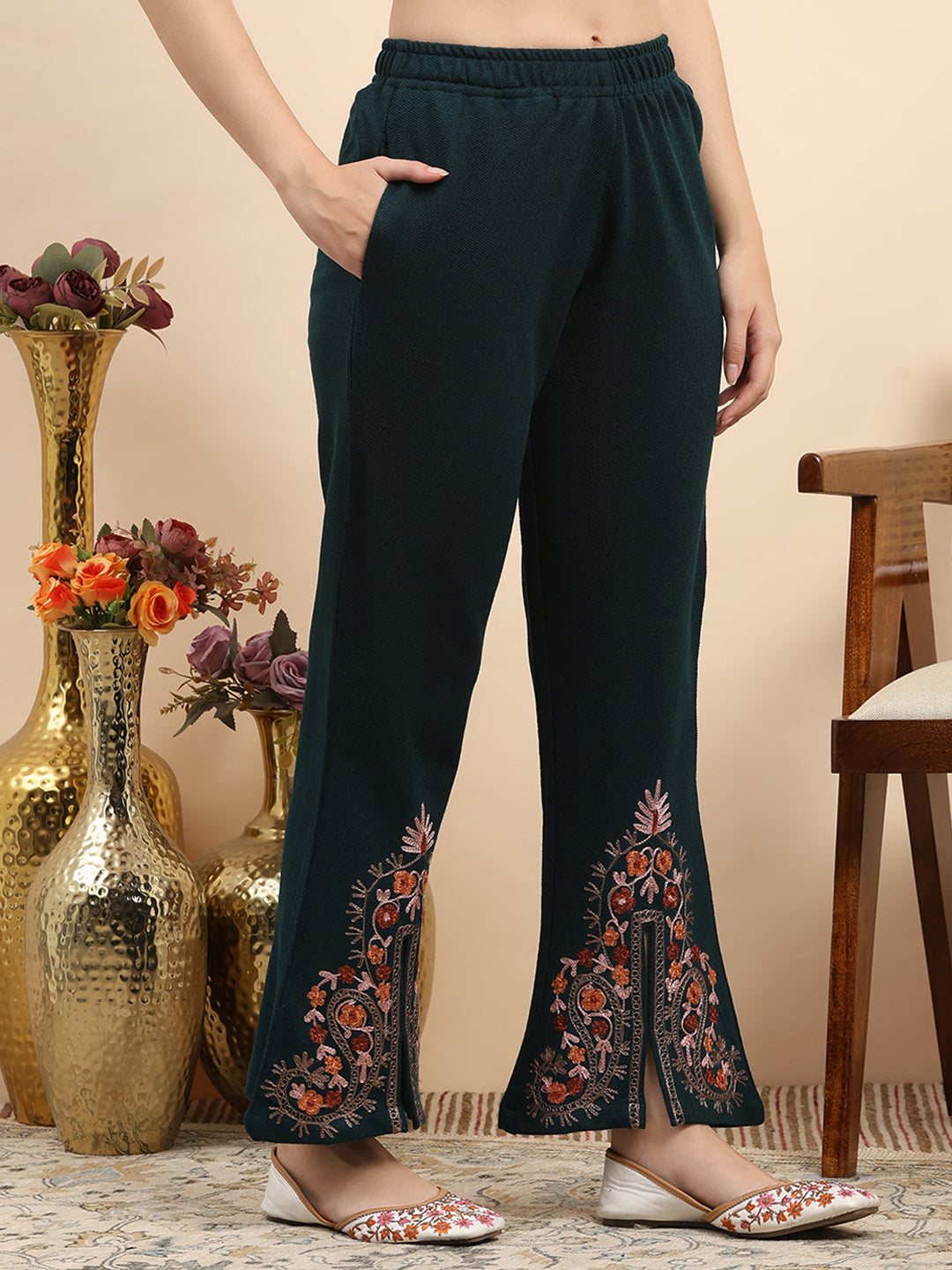 Women Teal Blue Printed Round Neck Full Sleeve Kurti Set for Winter
