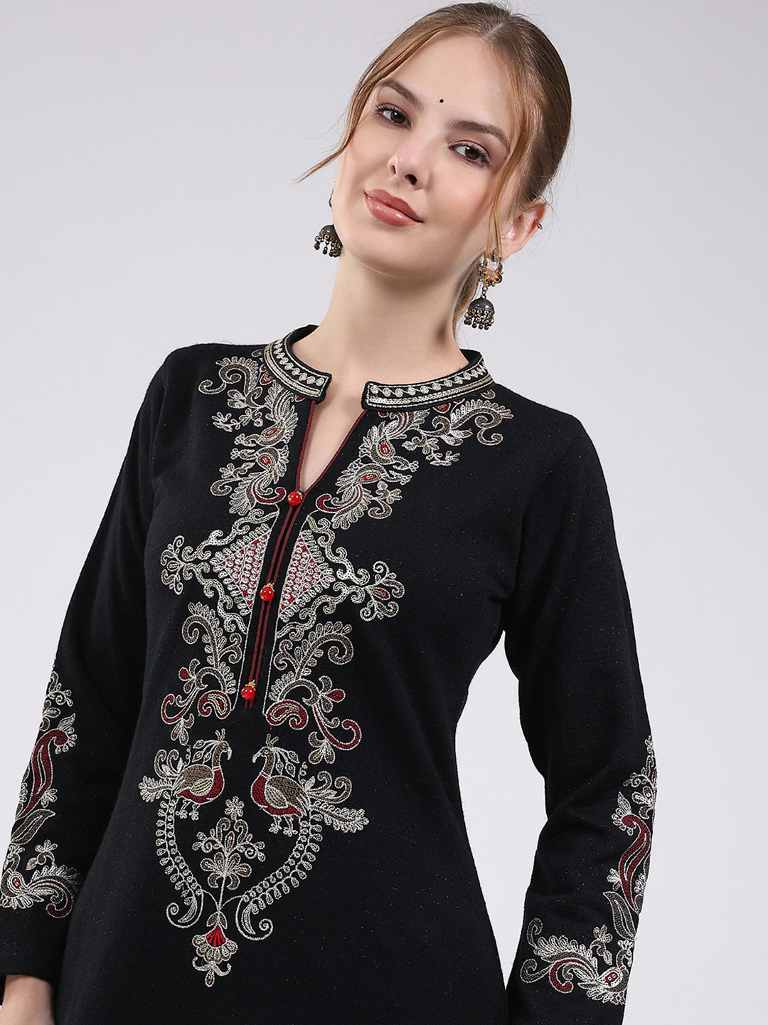 Women Black Printed Round Neck Full Sleeve Kurti Set for Winter