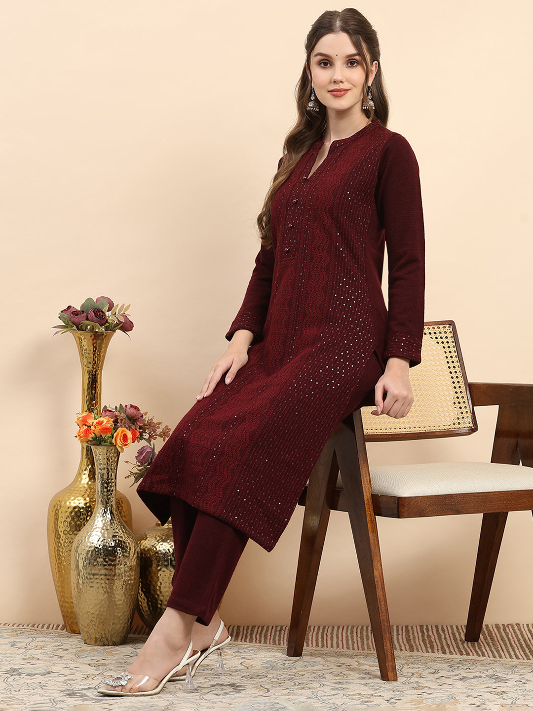Women Maroon Printed Round Neck Full Sleeve Kurti Set for Winter