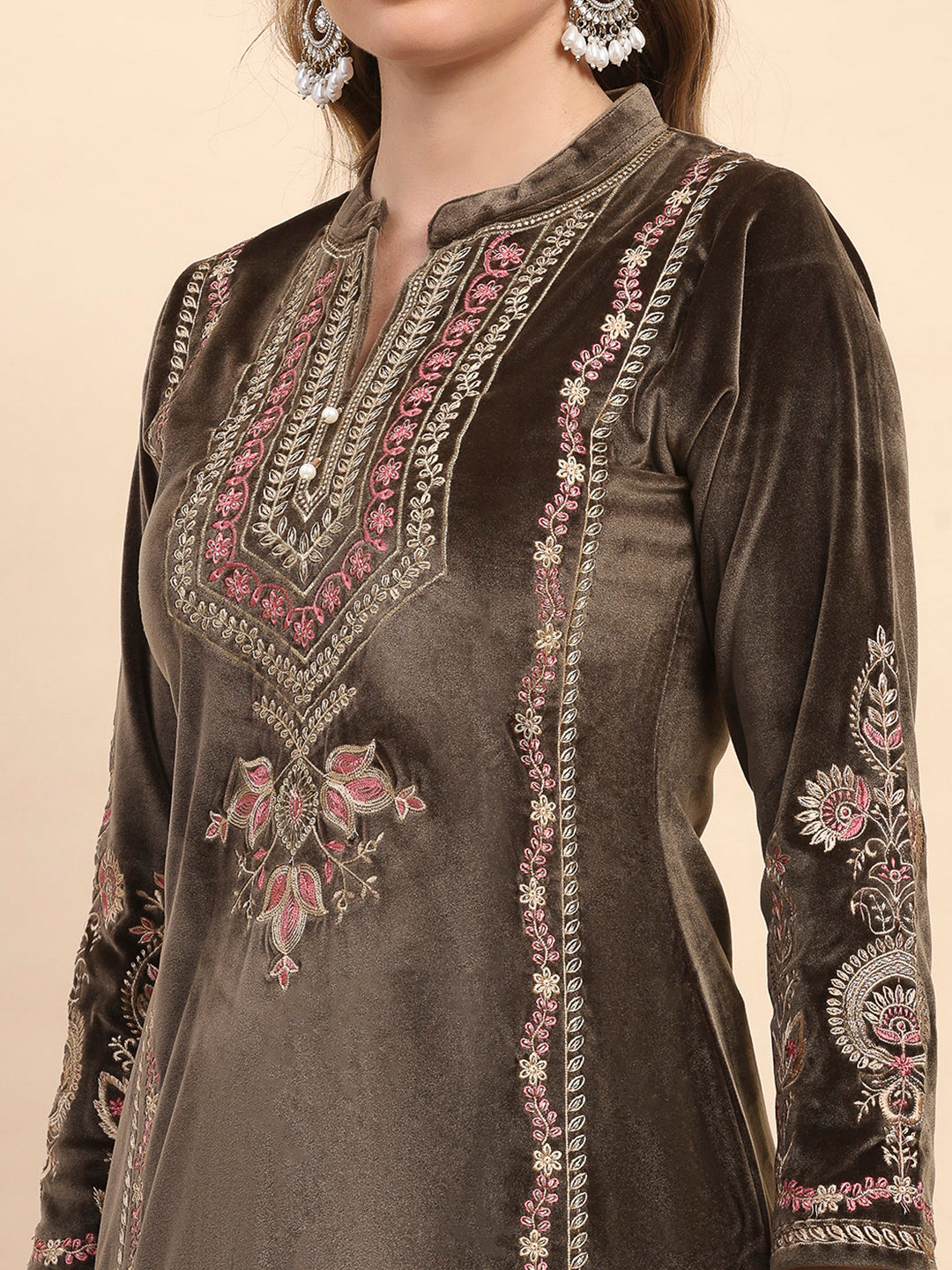 Women Brown Printed Round Neck Full Sleeve 3 Pc Kurti Set for Winter