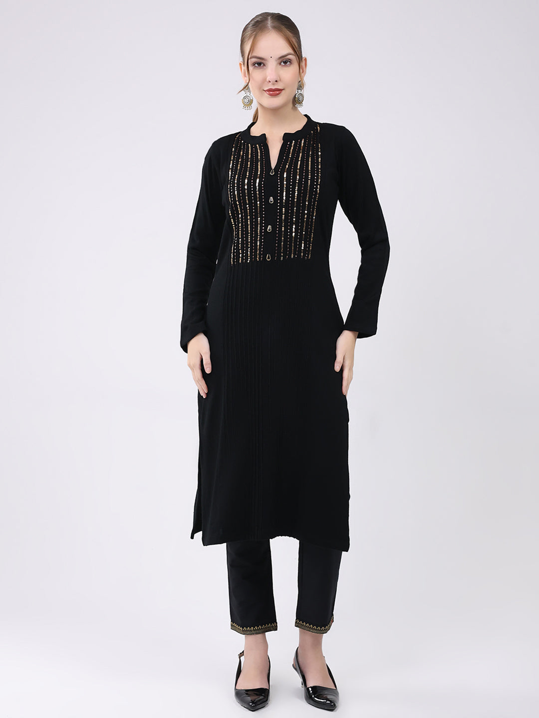 Women Black Self Design Round Neck Full Sleeve Winter Kurti