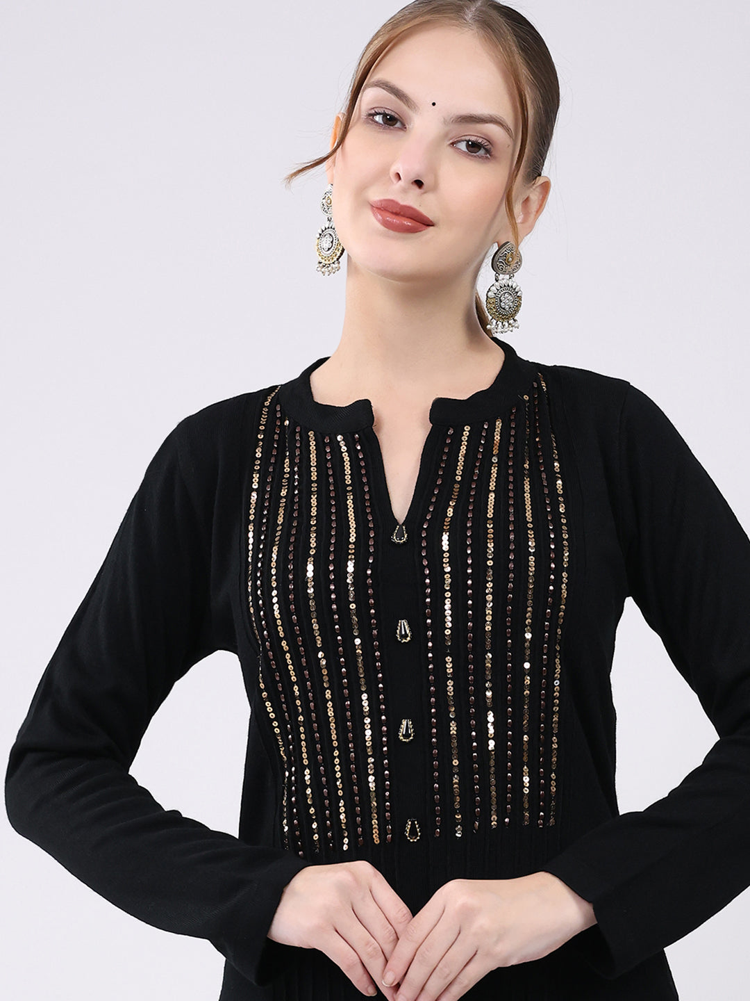Women Black Self Design Round Neck Full Sleeve Winter Kurti