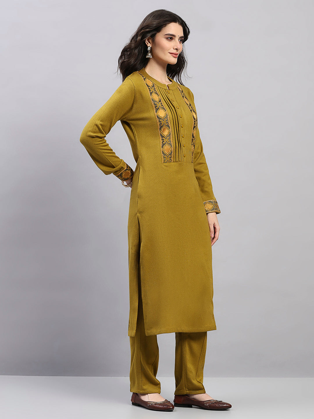 Women Mustard Printed Round Neck Full Sleeve Kurti Set for Winter