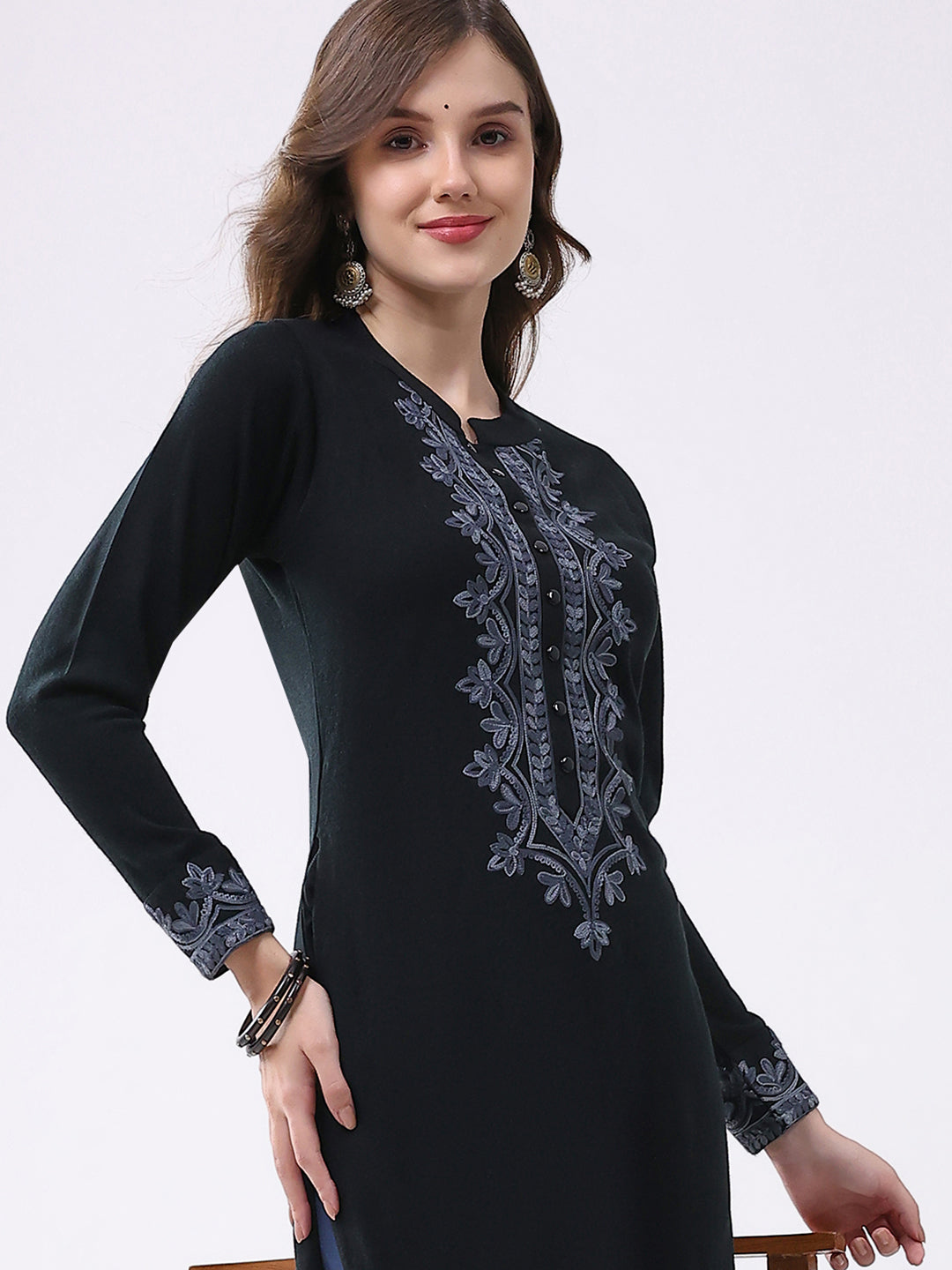 Women Black Self Design Round Neck Full Sleeve Winter Kurti