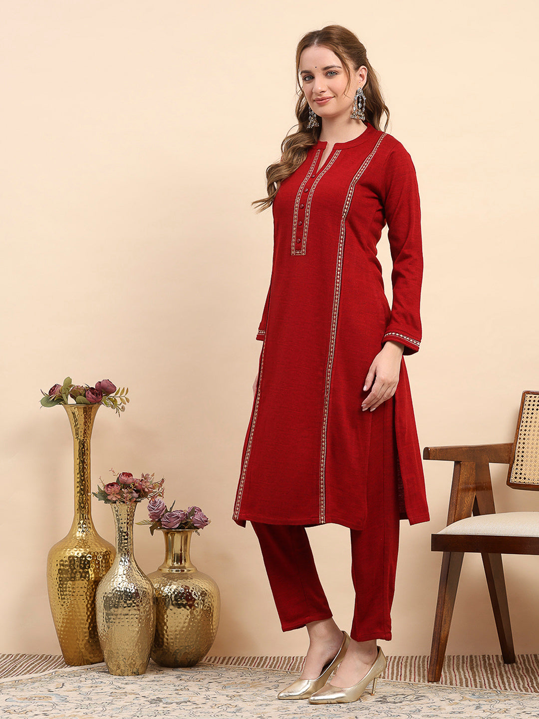 Women Maroon Printed Round Neck Full Sleeve Kurti Set for Winter