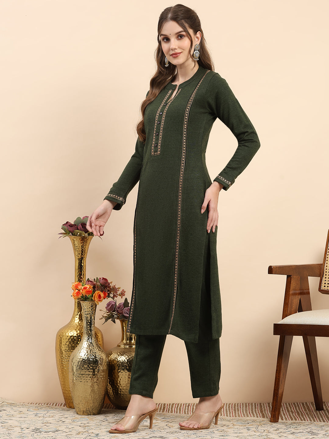 Women Olive Printed Round Neck Full Sleeve Kurti Set for Winter