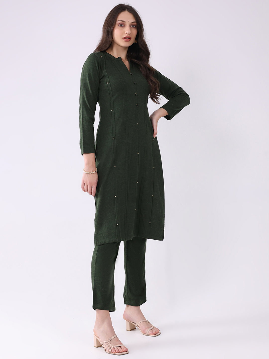 Women Green Printed Round Neck Full Sleeve Kurti Set for Winter