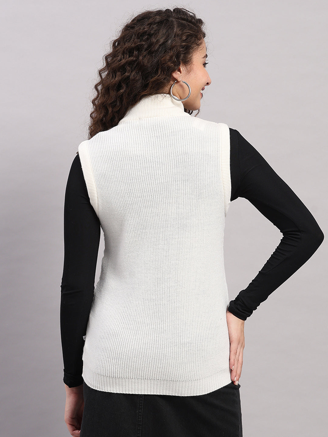 Women White Self Design V Neck Sleeveless Cardigan