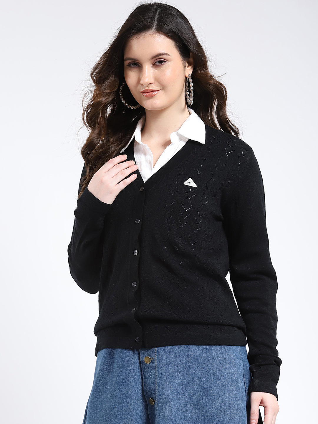 Women Black Self Design V Neck Full Sleeve Cardigan