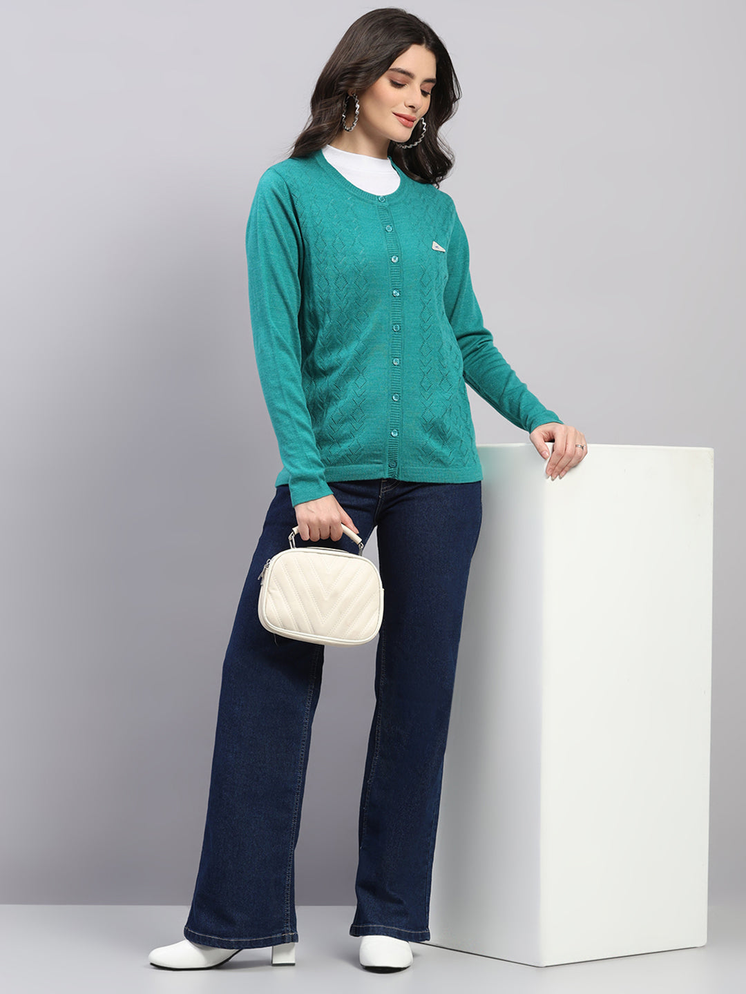 Women Green Self Design Round Neck Full Sleeve Cardigan