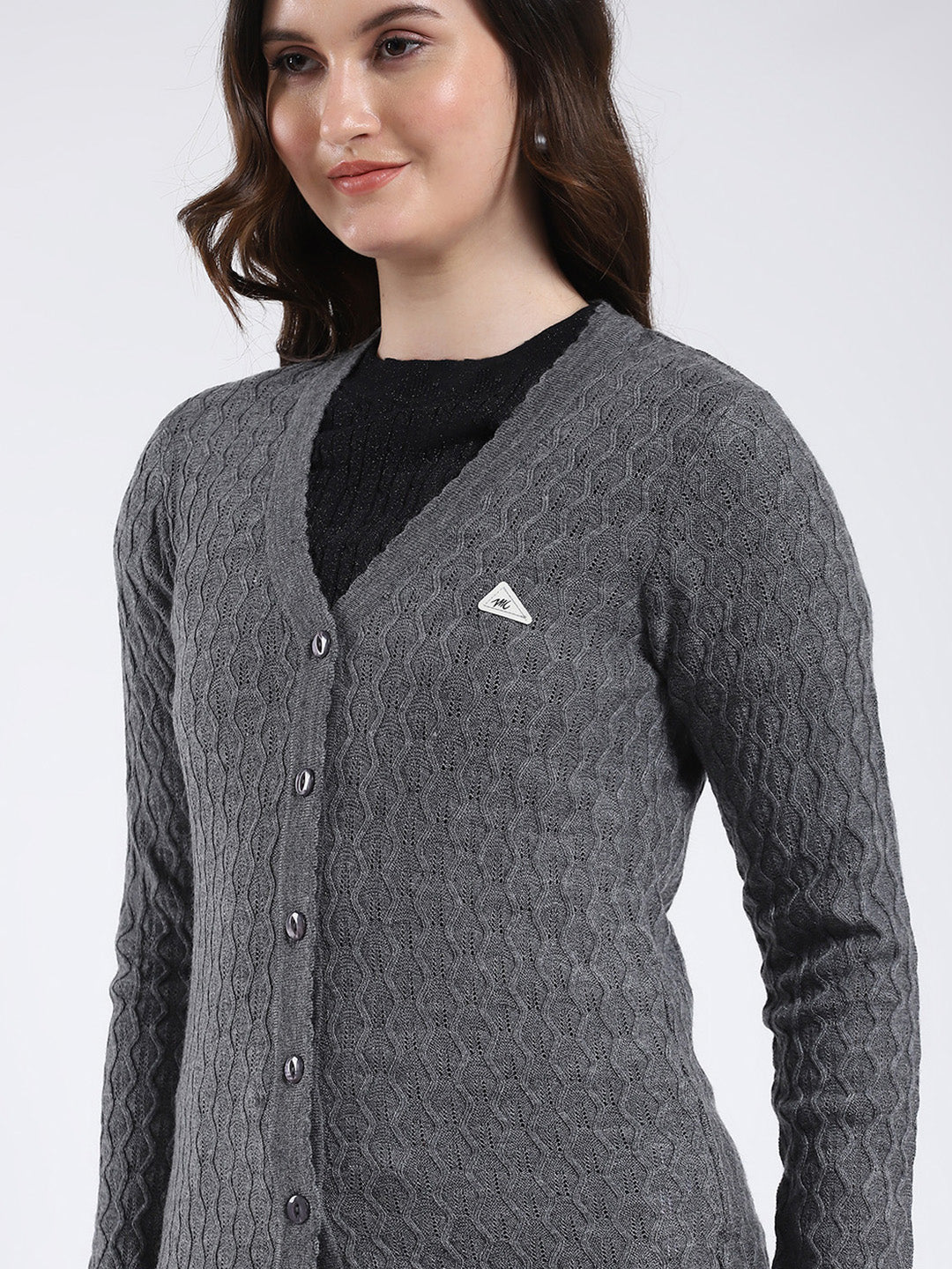 Women Grey Self Design V Neck Full Sleeve Cardigan