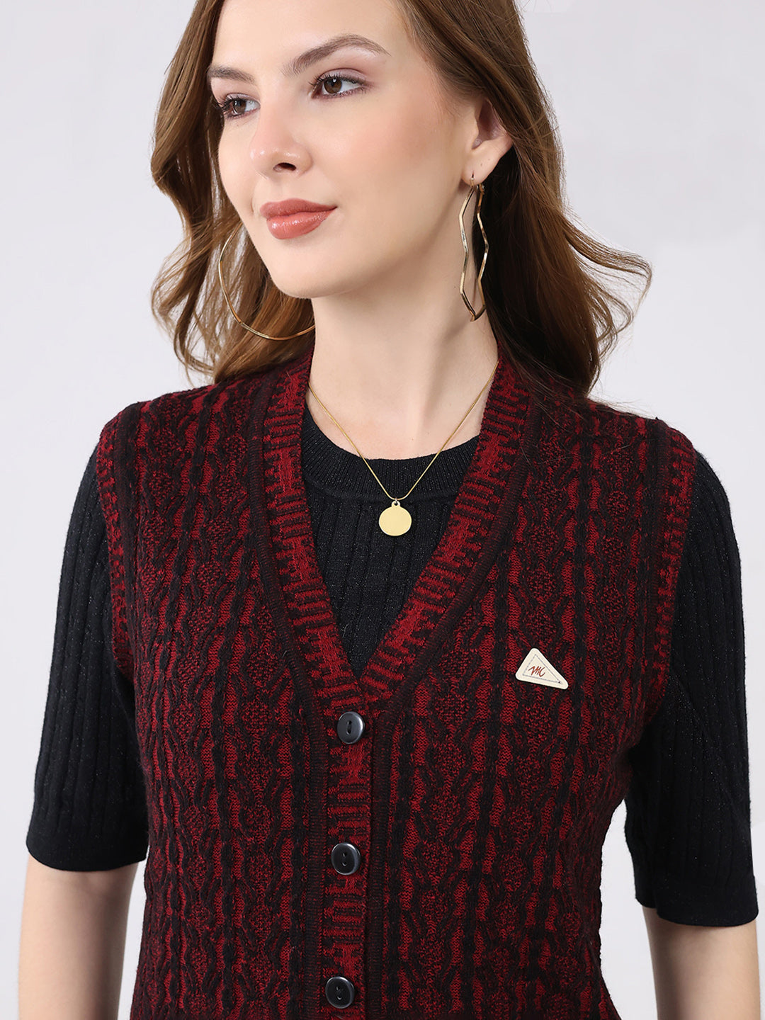 Women Maroon Self Design V Neck Sleeveless Cardigan