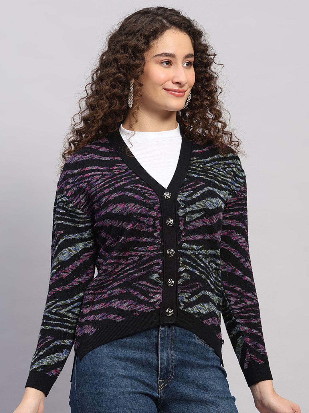 Women Black Jaquard V Neck Full Sleeve Cardigan