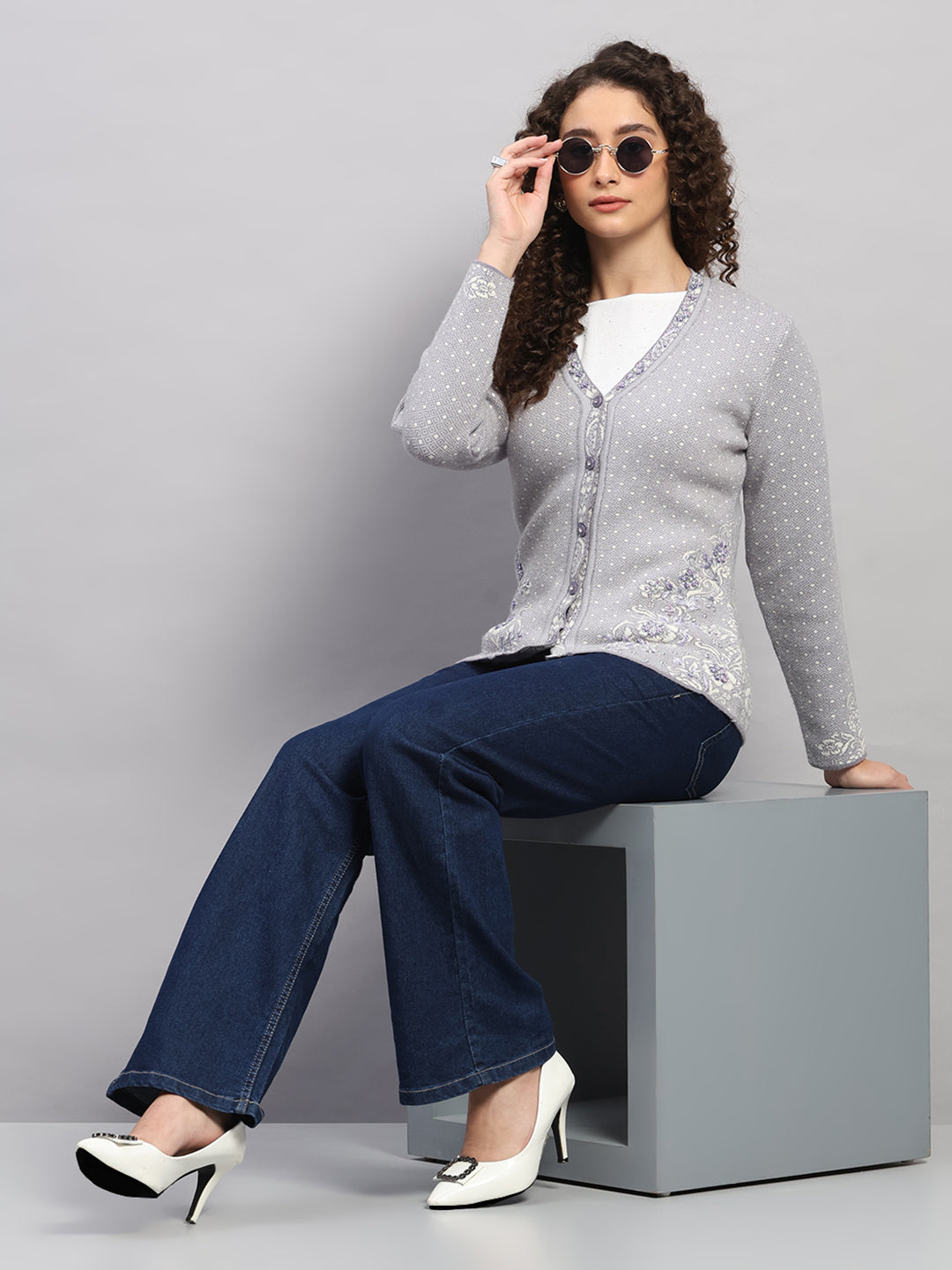 Women Grey Printed V Neck Full Sleeve Cardigan