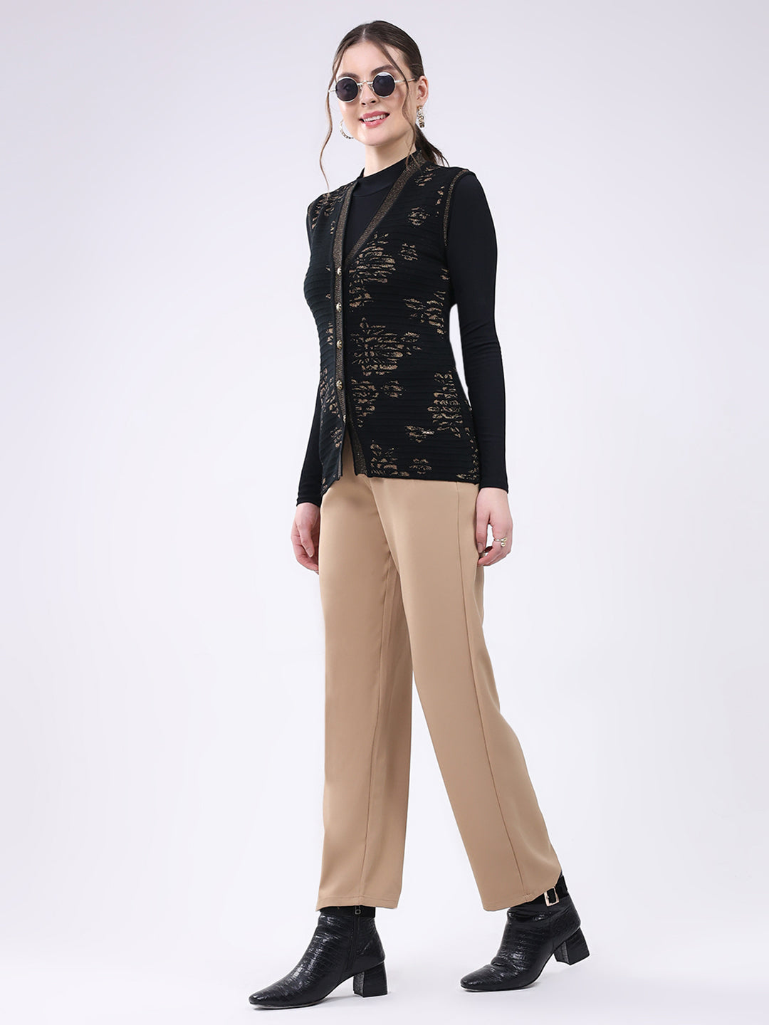 Women Black Printed V Neck Sleeveless Cardigan