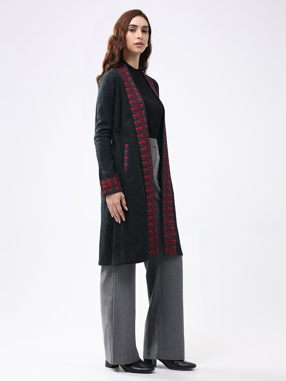 Women Black Self Design Collar Full Sleeve Cardigan