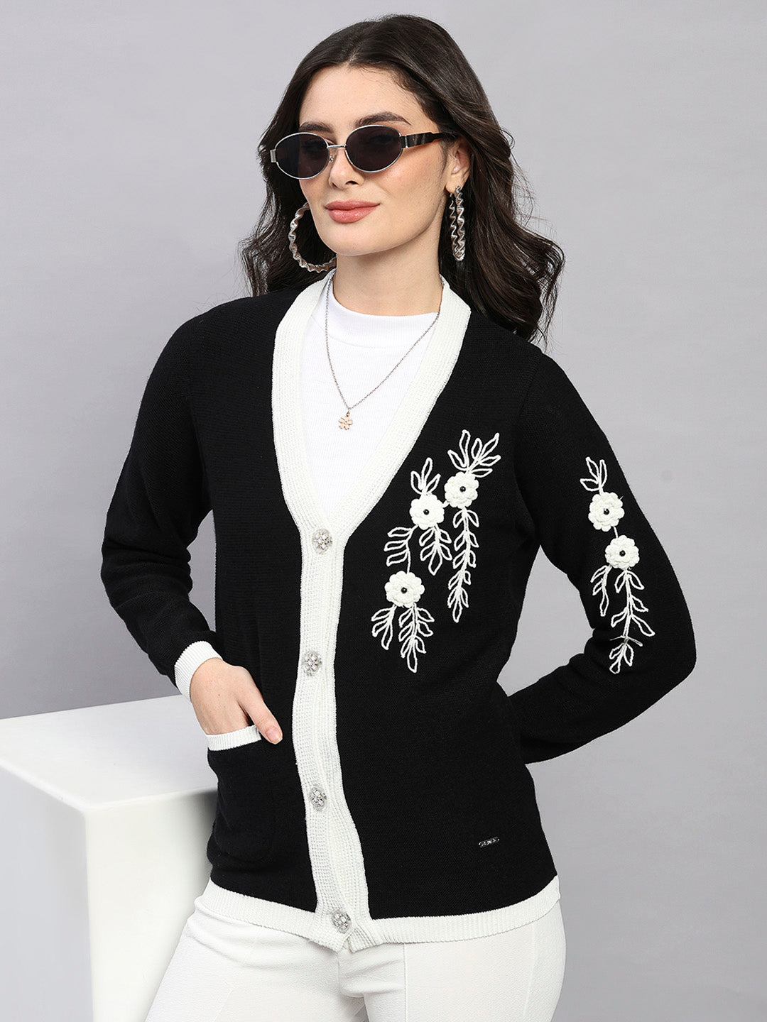 Women Black Self Design V Neck Full Sleeve Cardigan