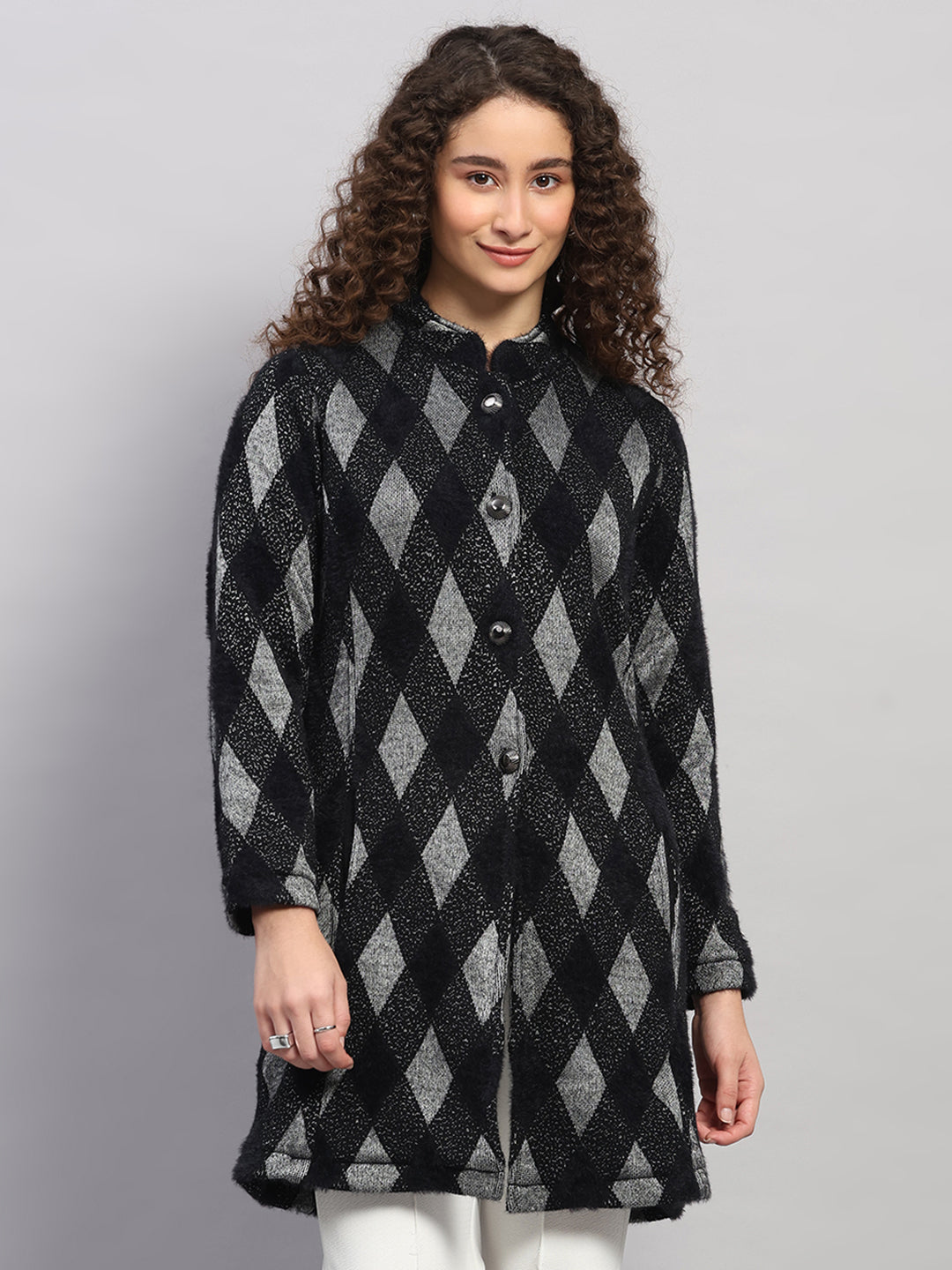 Women Black Printed Round Neck Full Sleeve Knitted Coat