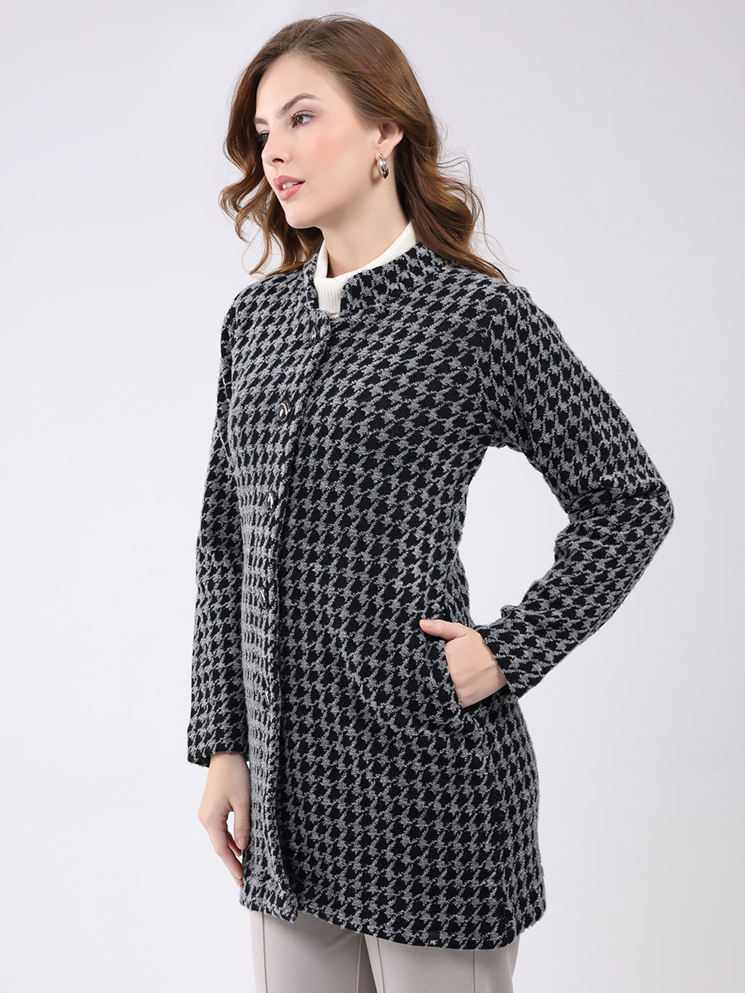 Women Black Self Design Round Neck Full Sleeve Knitted Coat