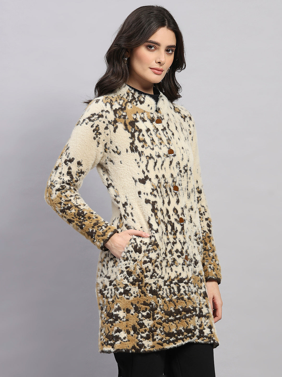 Women Multicolor Self Design Round Neck Full Sleeve Knitted Coat