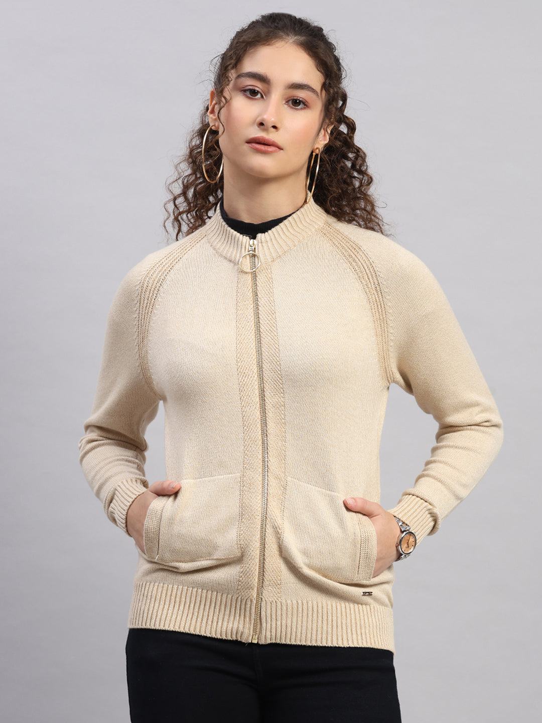 Women Beige Jaquard Round Neck Full Sleeve Cardigan