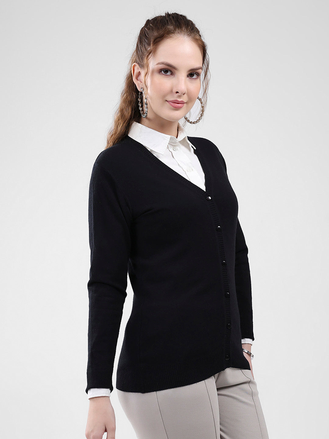 Women Black Solid V Neck Full Sleeve Cardigan