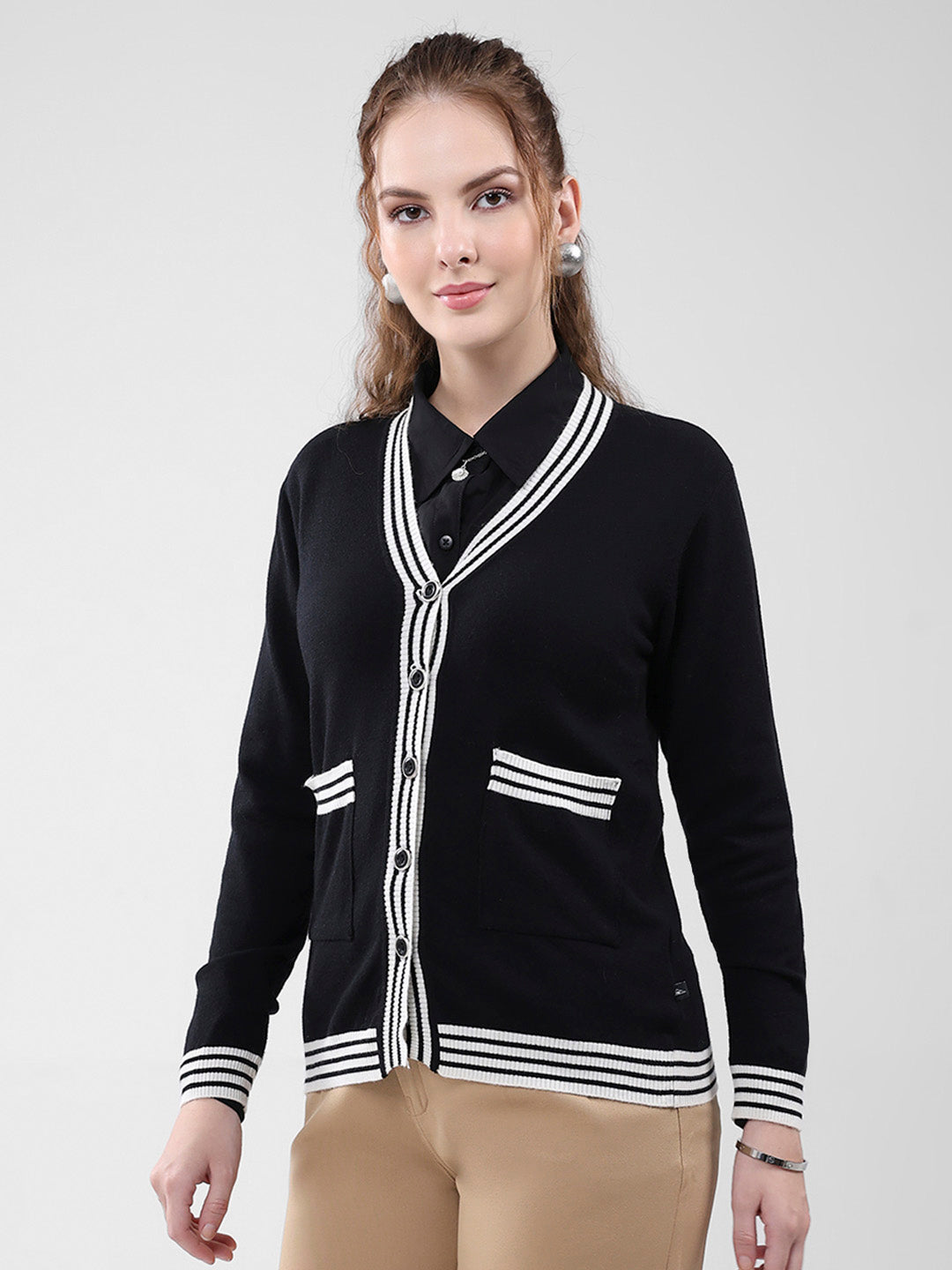 Women Black Solid V Neck Full Sleeve Cardigan