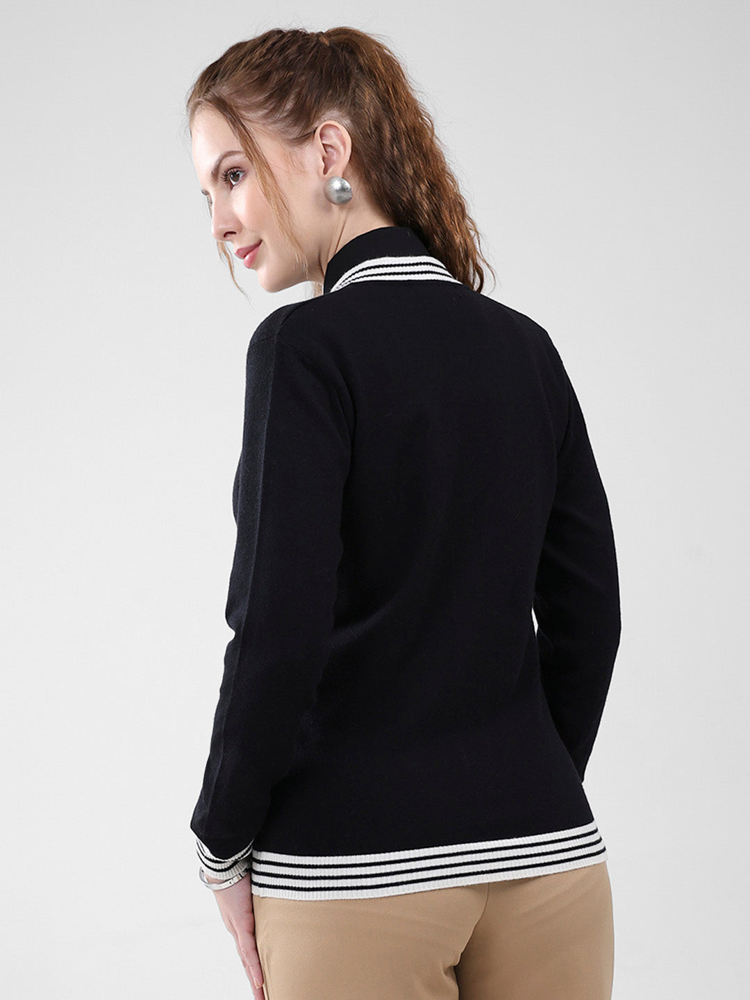 Women Black Solid V Neck Full Sleeve Cardigan