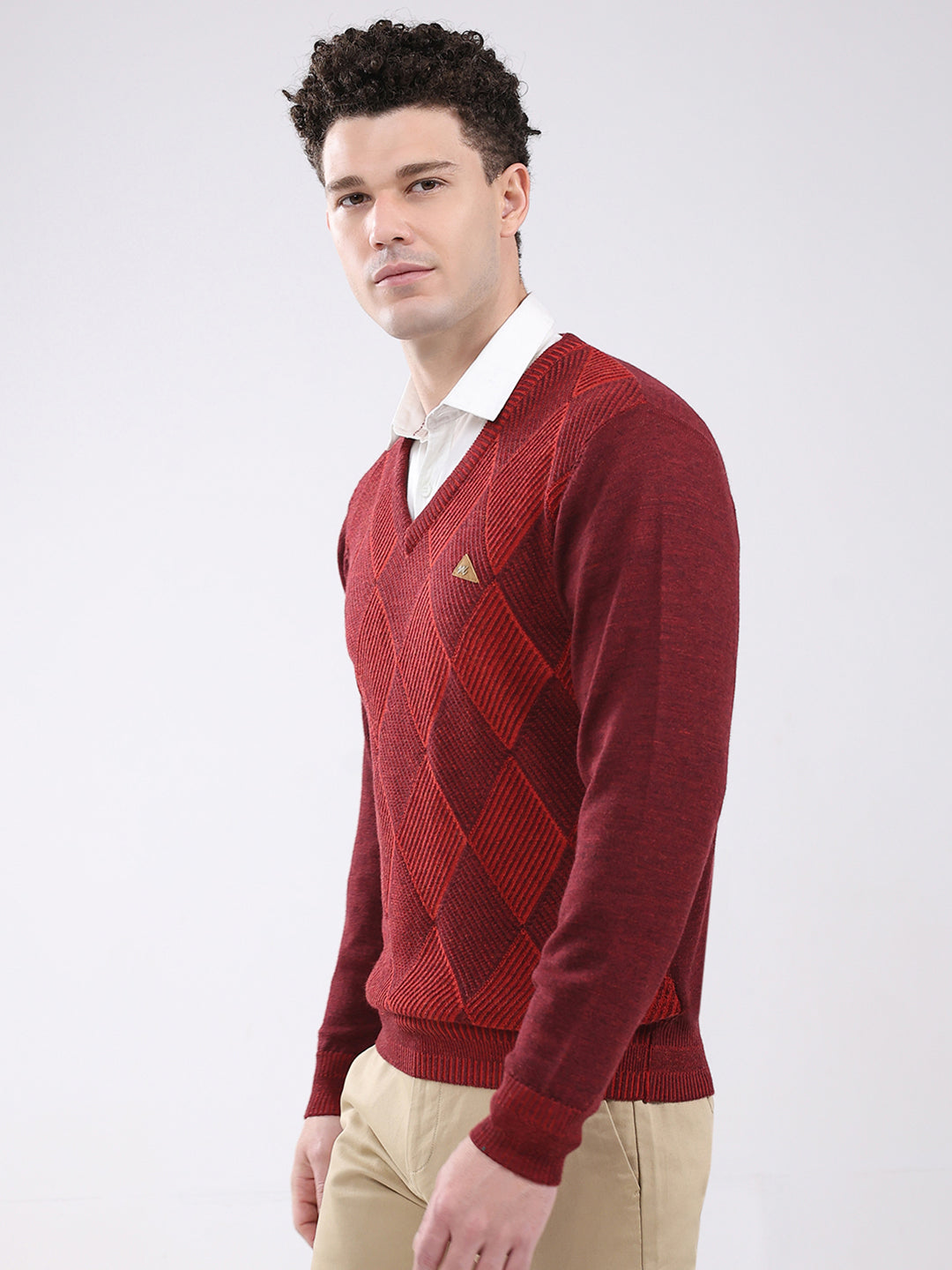 Men Maroon Self Design V Neck Full Sleeve Pullover