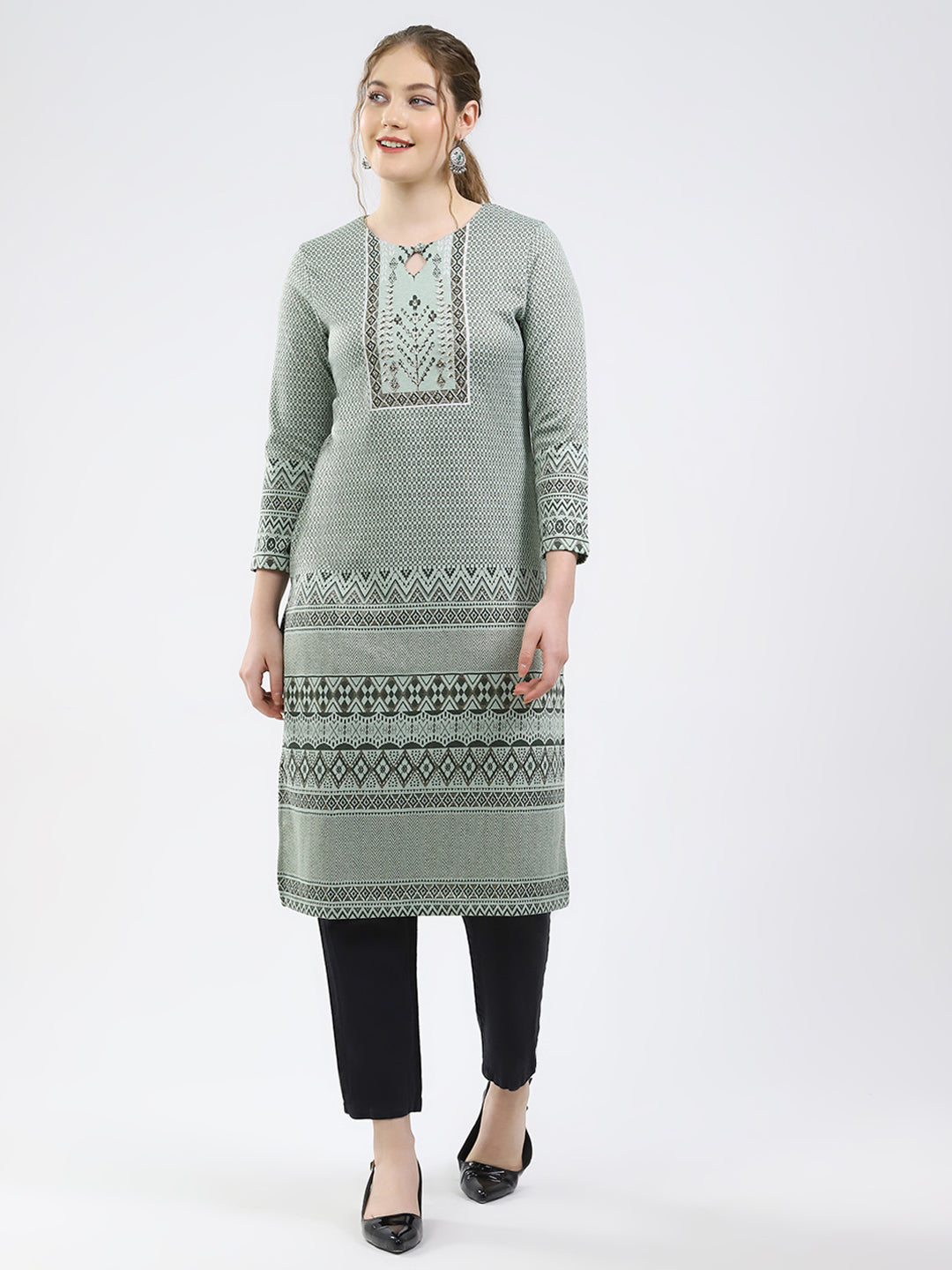 Women Green Printed Round Neck Full Sleeve Winter Kurti