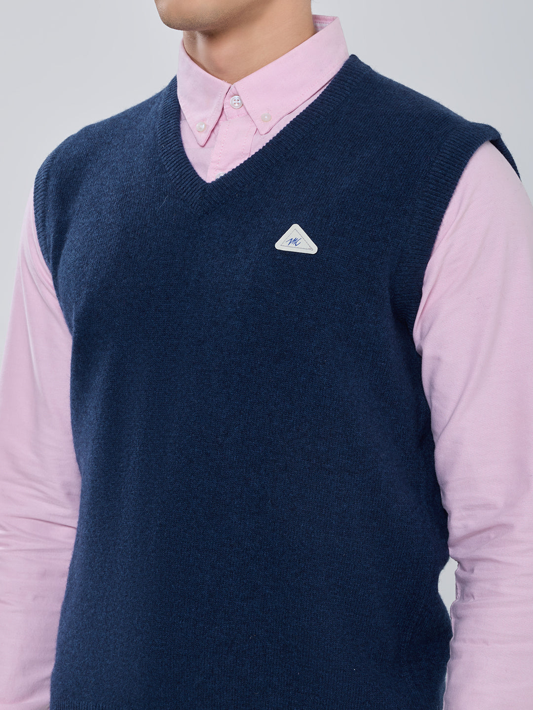 Men Blue Solid V Neck Sleeveless Sweater