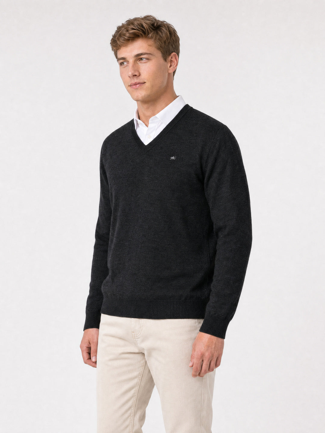 Men Grey Solid V Neck Full Sleeve Pullover