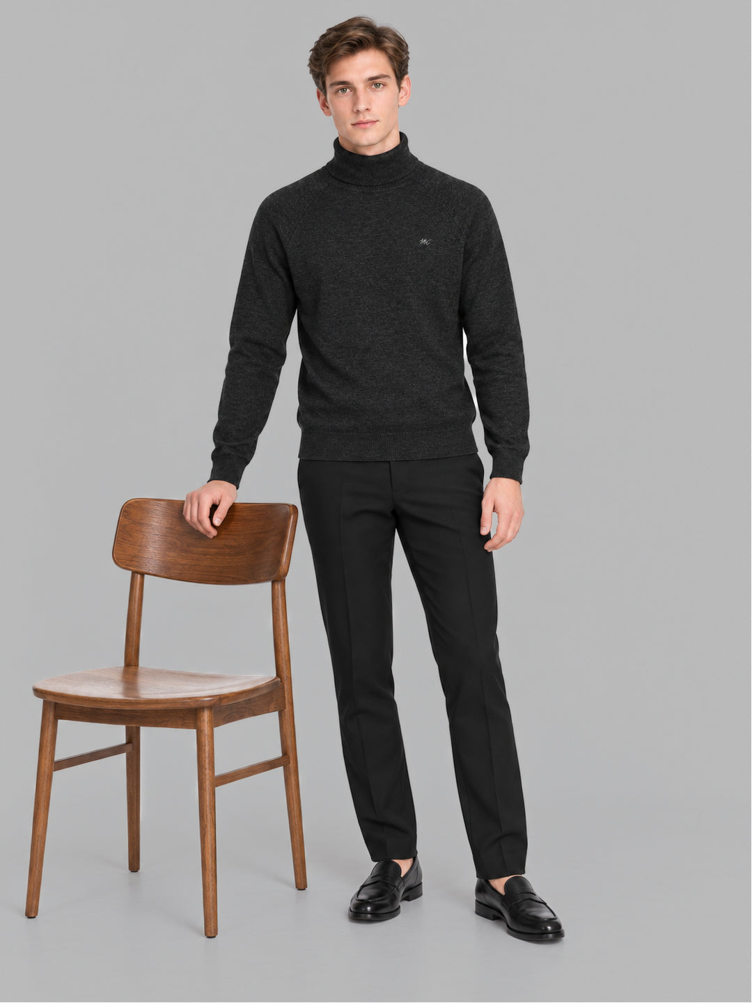 Men Grey Solid Turtle Neck Full Sleeve Pullover