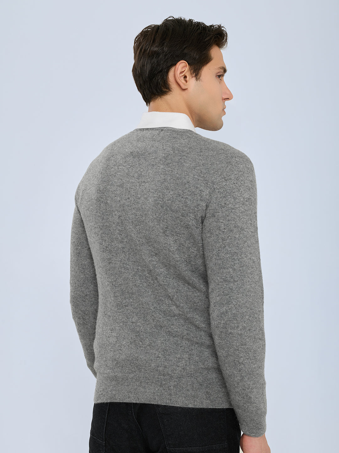 Men Grey Solid V Neck Full Sleeve Pullover