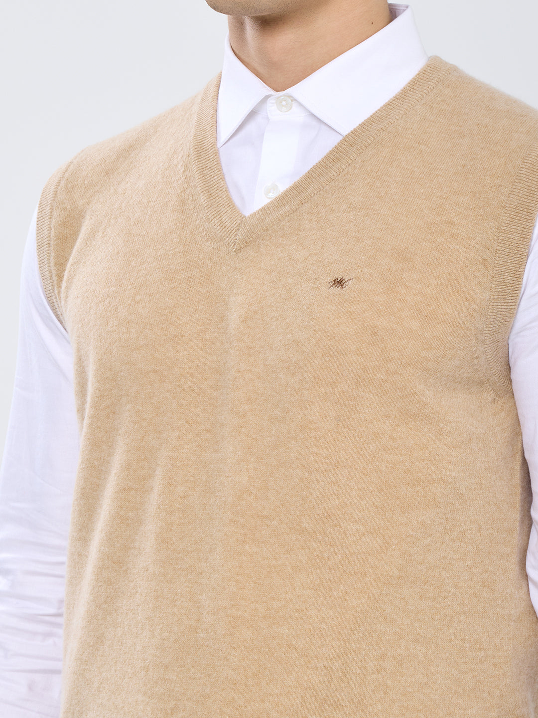 Men Camel Brown Solid V Neck Sleeveless Sweater