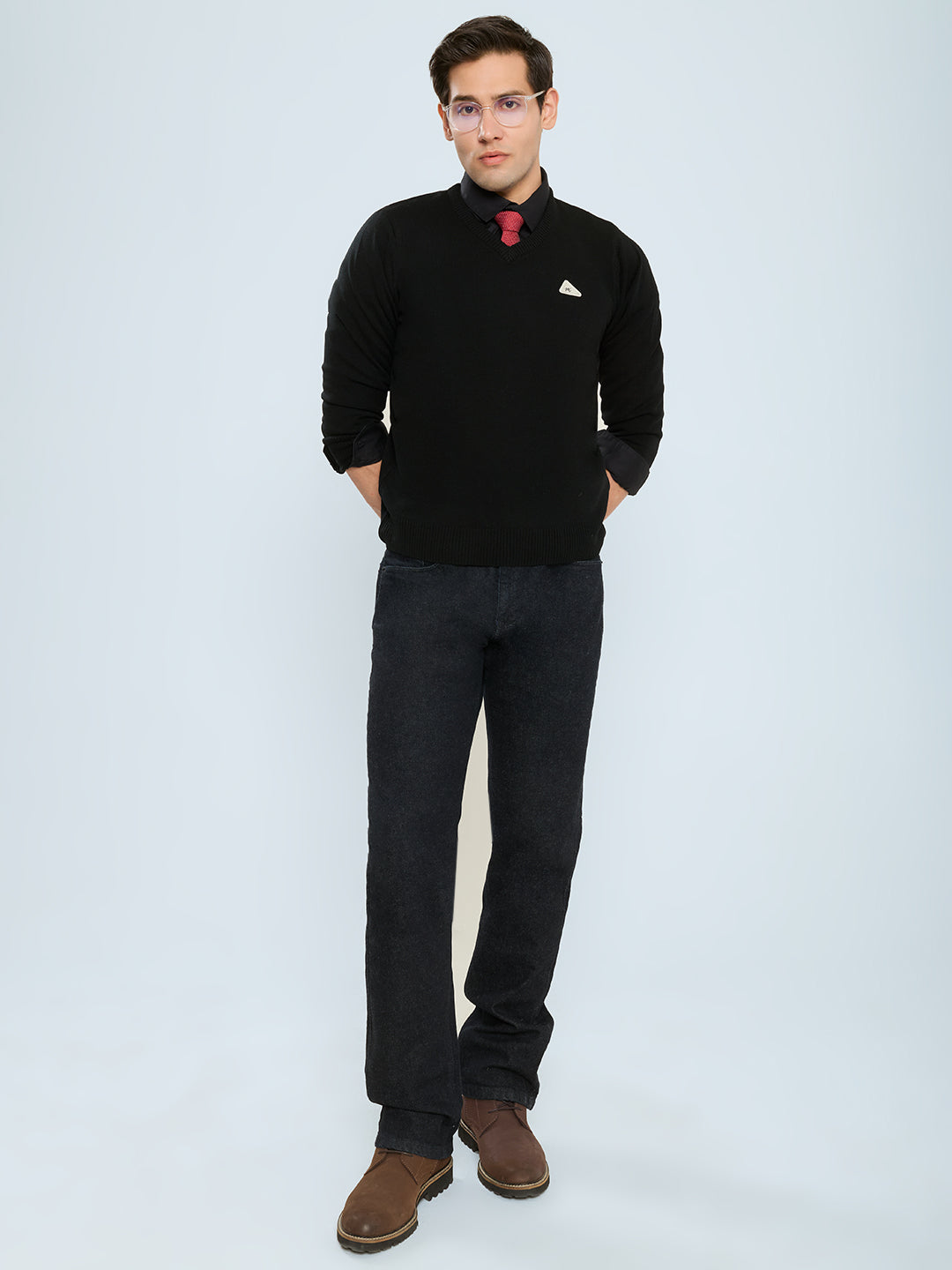 Men Black Solid V Neck Full Sleeve Pullover