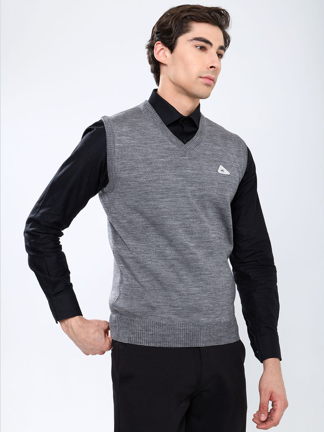 Men Grey Solid V Neck Sleeveless Sweater