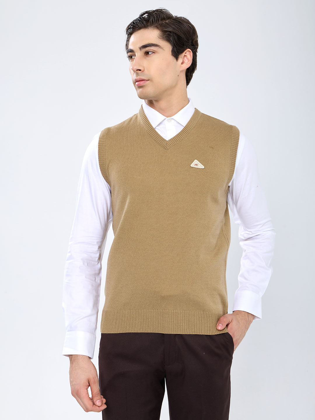 Men Camel Brown Solid V Neck Sleeveless Sweater