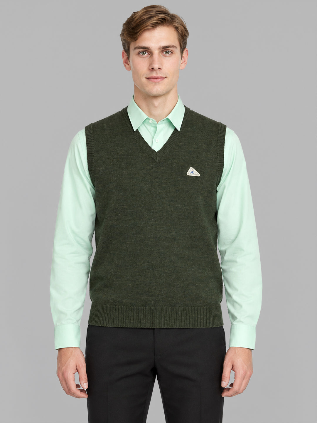 Men Green Solid V Neck Sleeveless Sweater