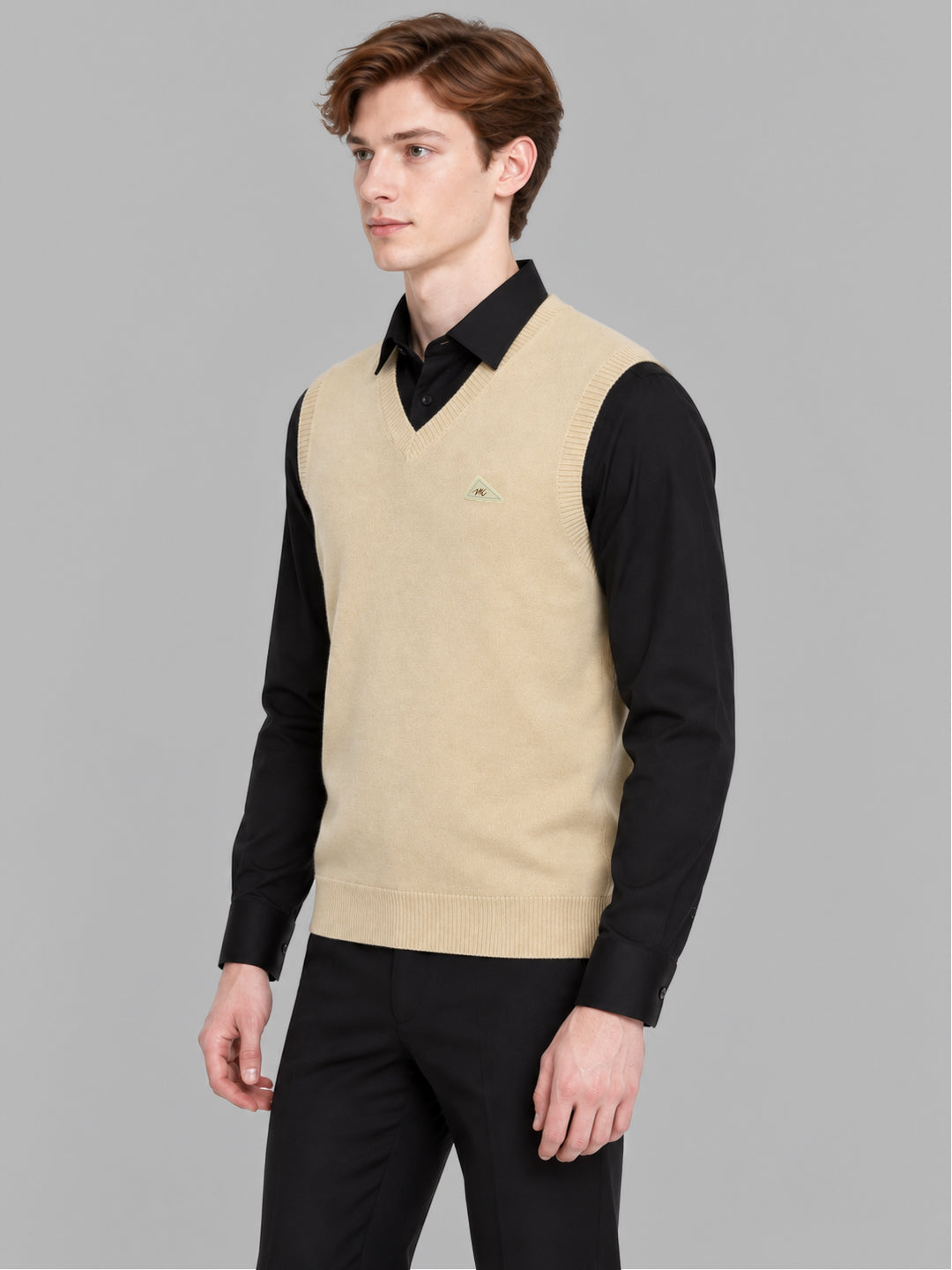 Men Camel Brown Solid V Neck Sleeveless Sweater