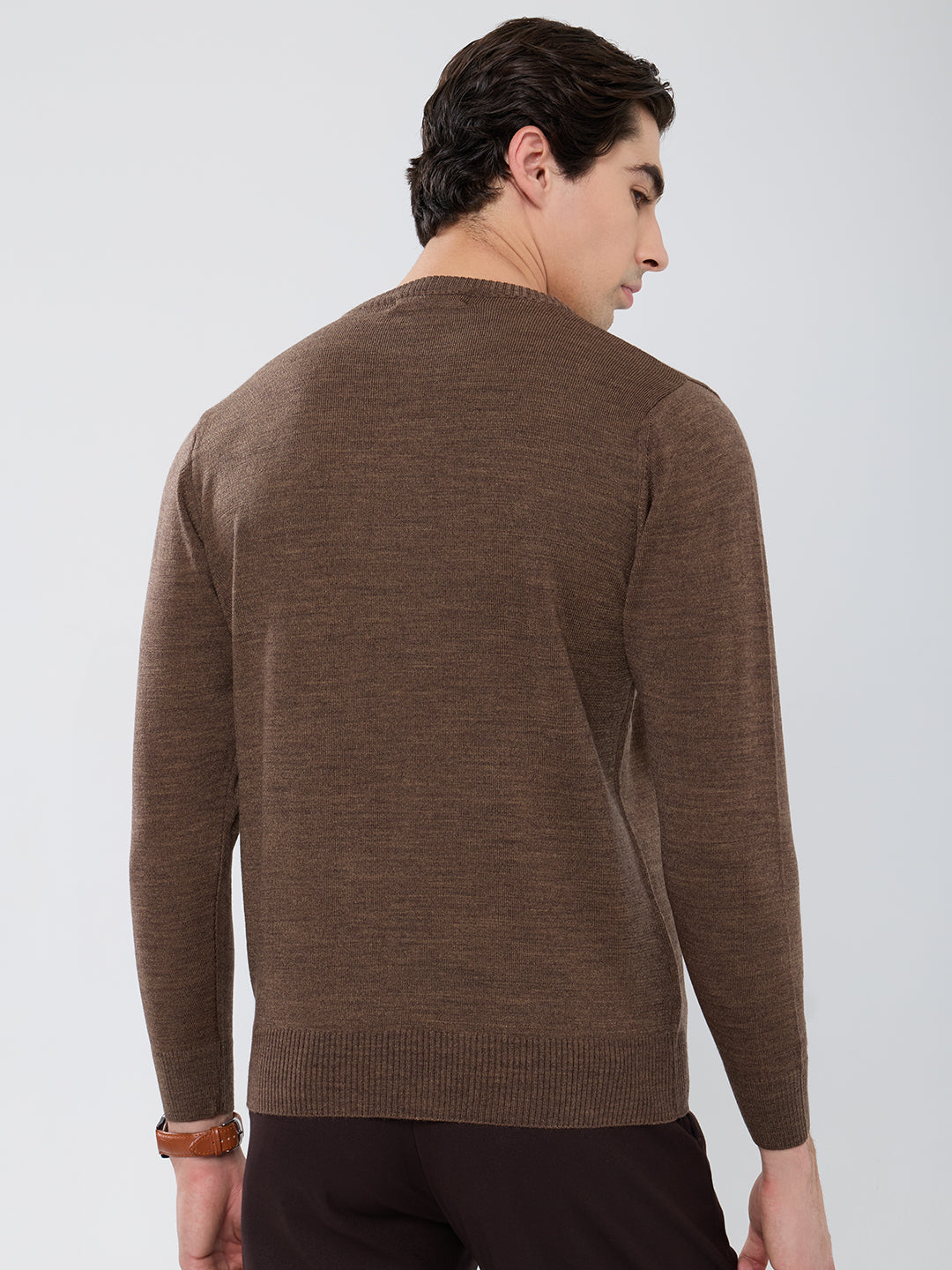 Men Brown Solid Round Neck Full Sleeve Pullover