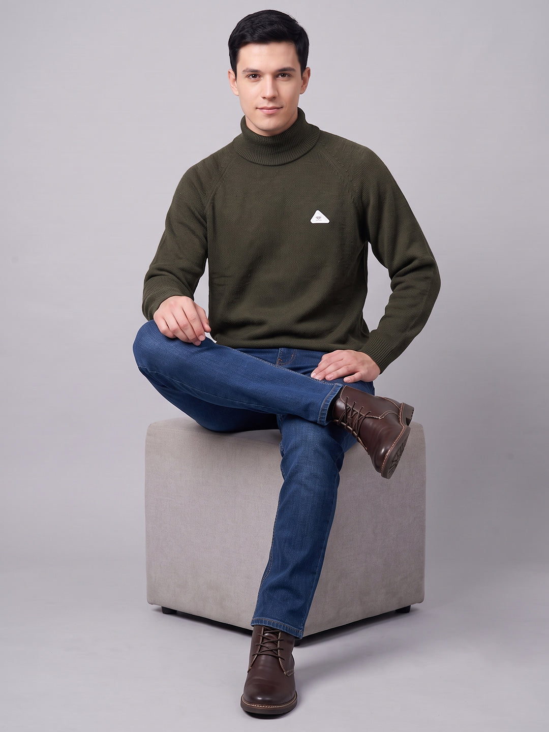 Men Green Solid Turtle Neck Full Sleeve Pullover