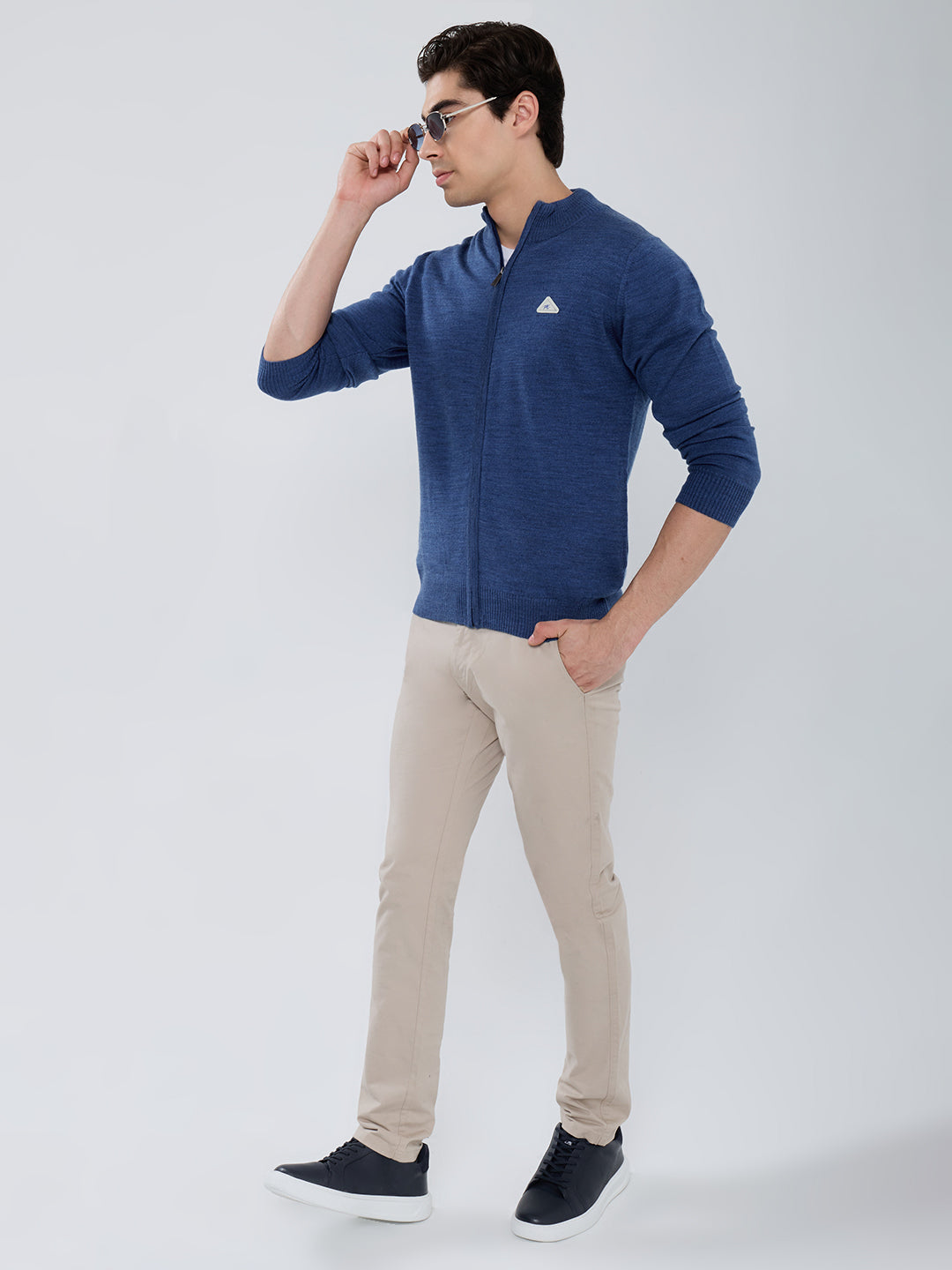 Men Blue Solid Turtle Neck Full Sleeve Pullover